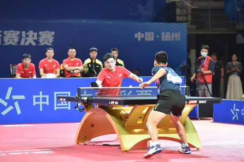 扣篮等高难 扣篮等高难