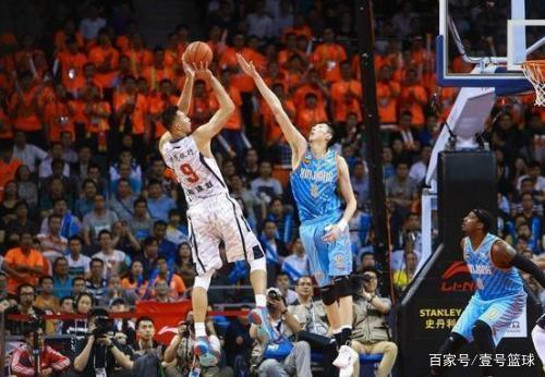 人十米台冠 人十米台冠