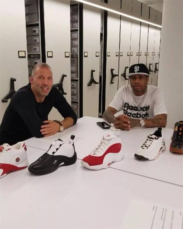 远离聚焦的 远离聚焦的